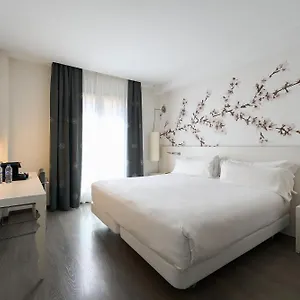 hesperia-ramblas.topbarcelonahotels.com/