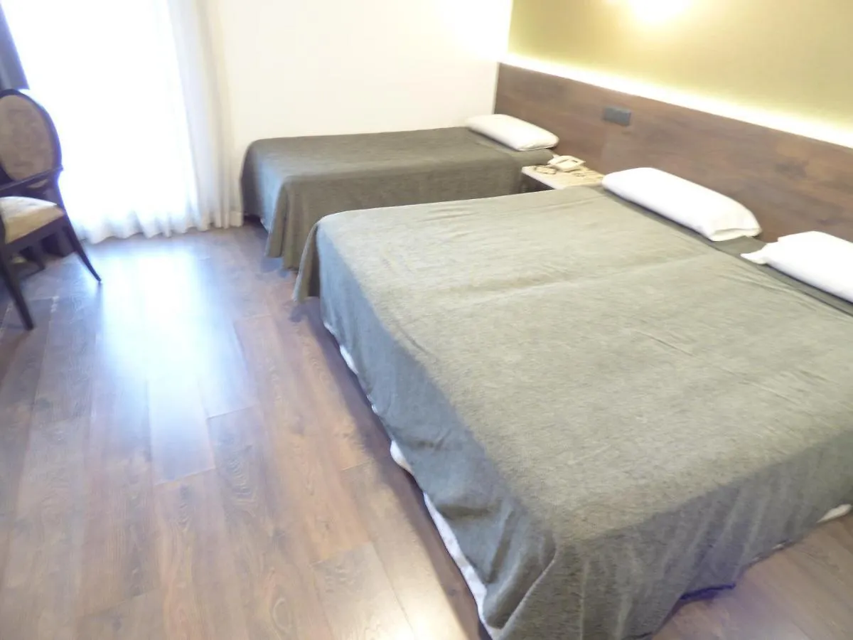 Moderno Hotel Barcelona