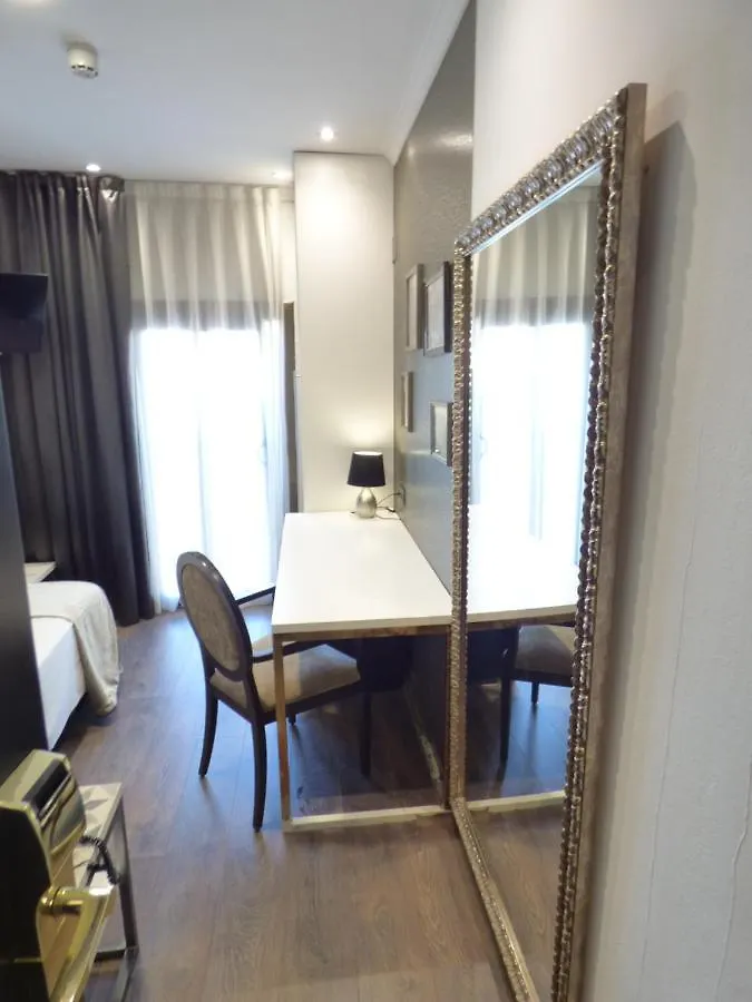 Moderno Hotel Barcelona